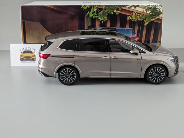 VW Viloran Goldbeige Metallic