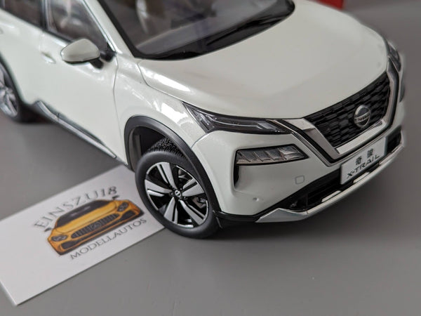 Nissan X-Trail Weiss