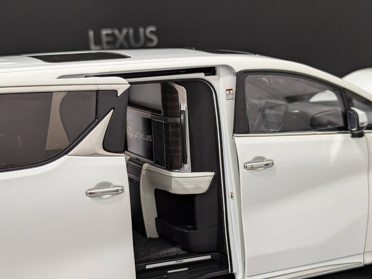 Lexus LM300h White Metallic