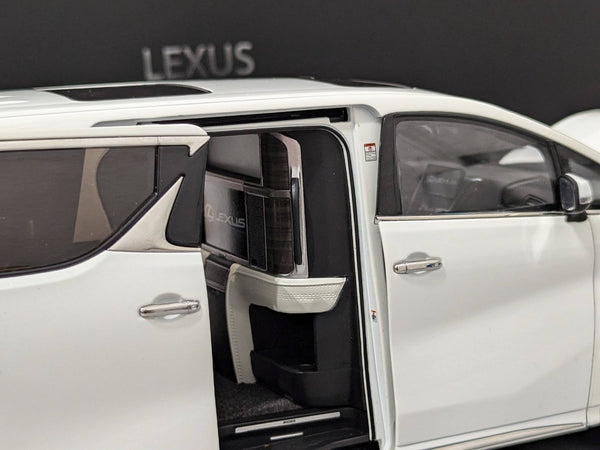 Lexus LM300h White Metallic