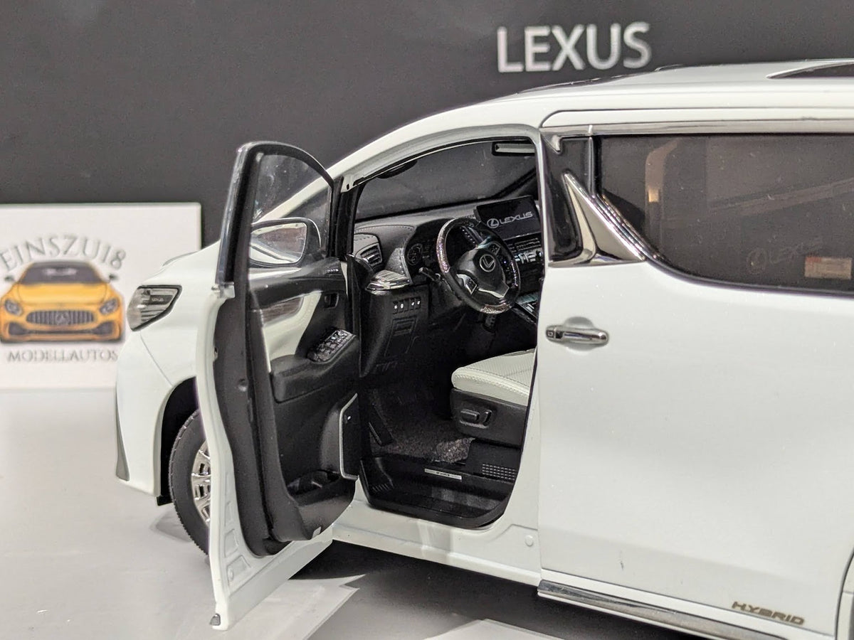 Lexus LM300h White Metallic