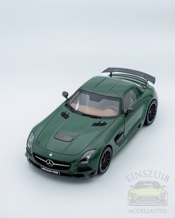 Mercedes-Benz SLS AMG Black Series 2013 Irish Green - 110033027