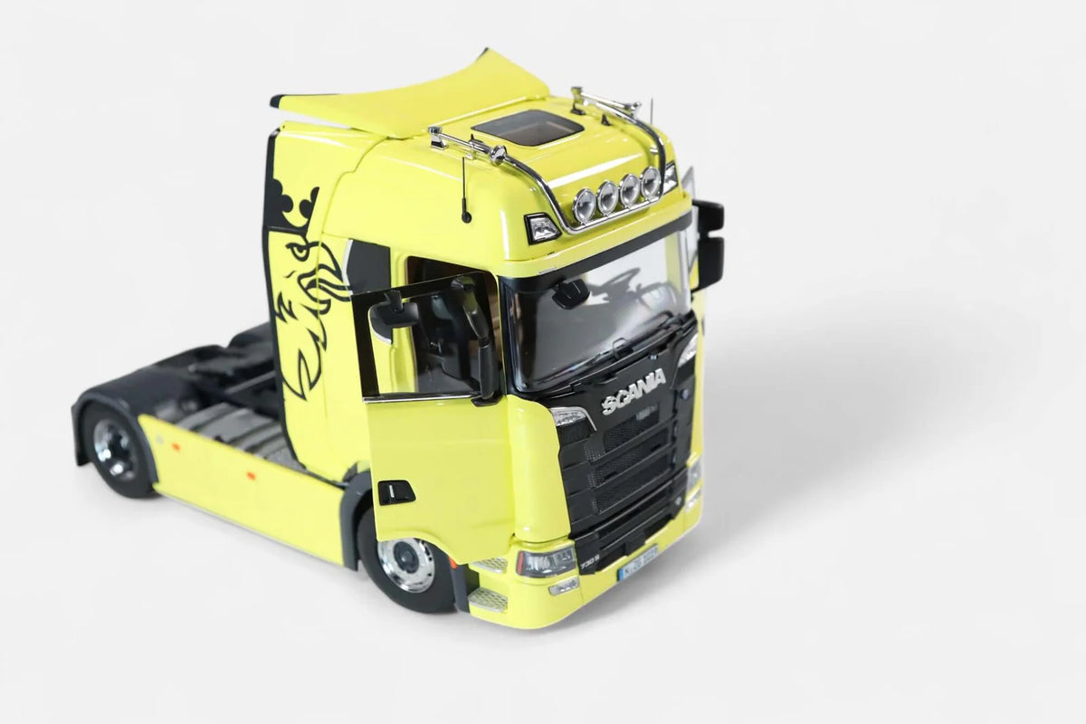 Scania V8 730S 4x2 Gelb mit Greif Logo & Lohr Autotransporter