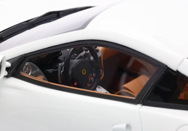 Ferrari 599 GTB Fiorano 2006 Automatic Gear Avus White / Cuoio Interior