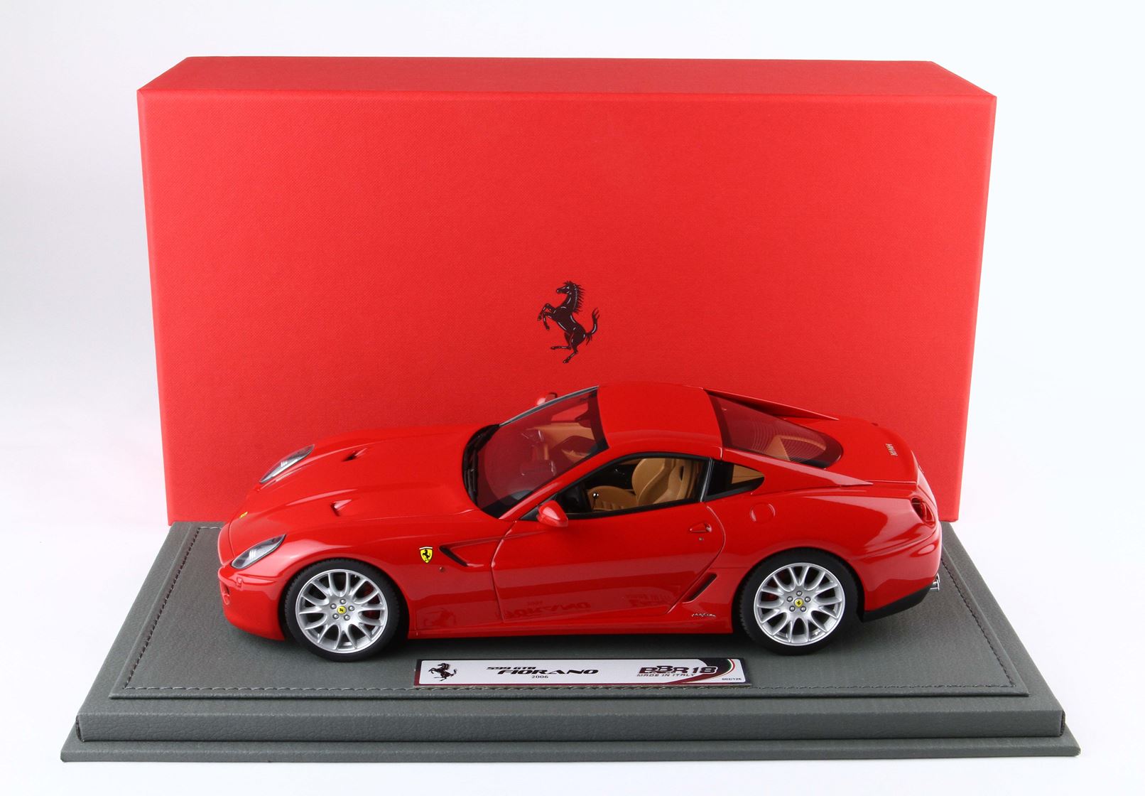 Ferrari 599 GTB Fiorano 2006 Manual Gear Race Red / Interior Cuoio