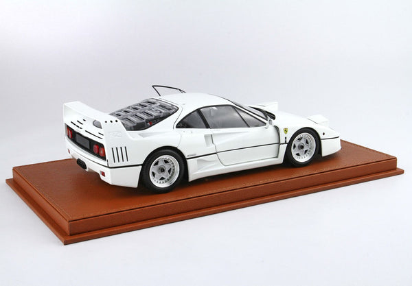 Ferrari F40 White / Silver Rims (BBR-Kyosho)