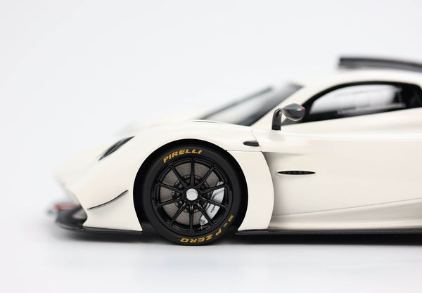 Pagani Huayra R White Benny