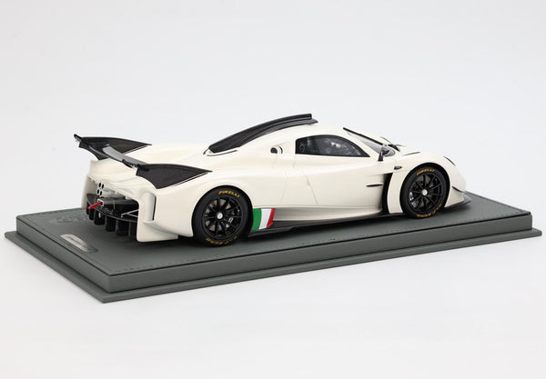Pagani Huayra R White Benny