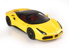 Carregar imagem no visualizador da galeria, Ferrari 488 GTB Yellow Modena and Black Roof
