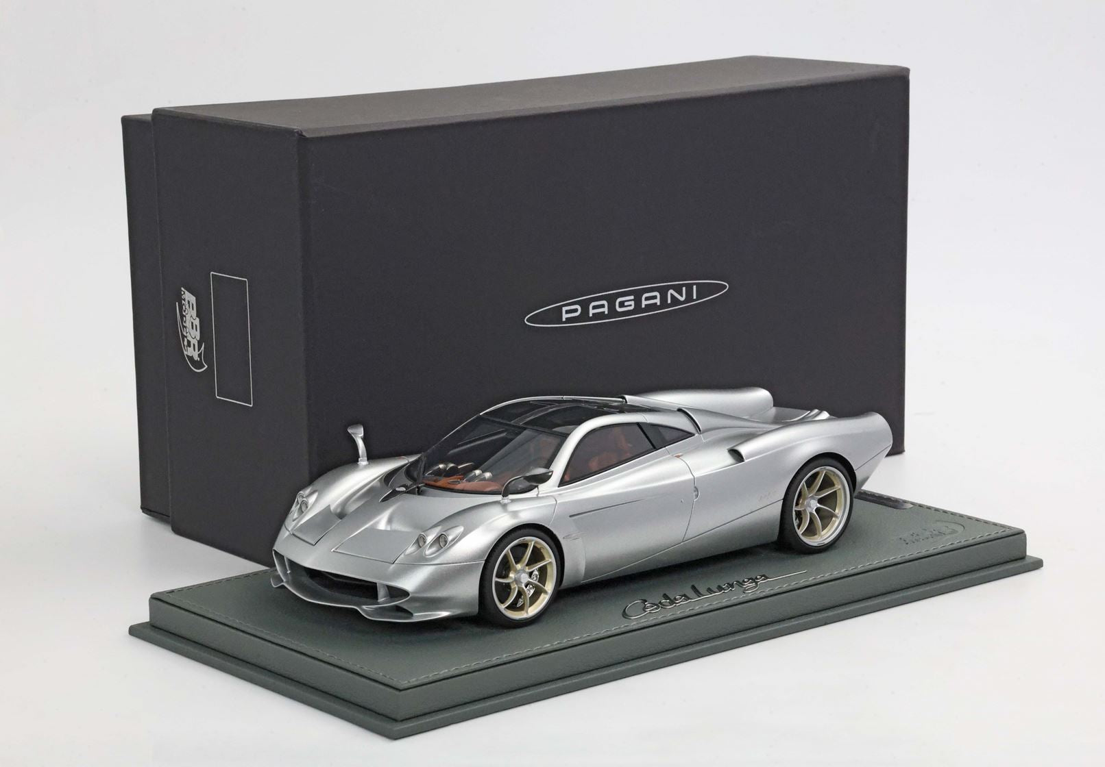 Pagani Huayra Codalunga Semi Matt Grigio Montecarlo