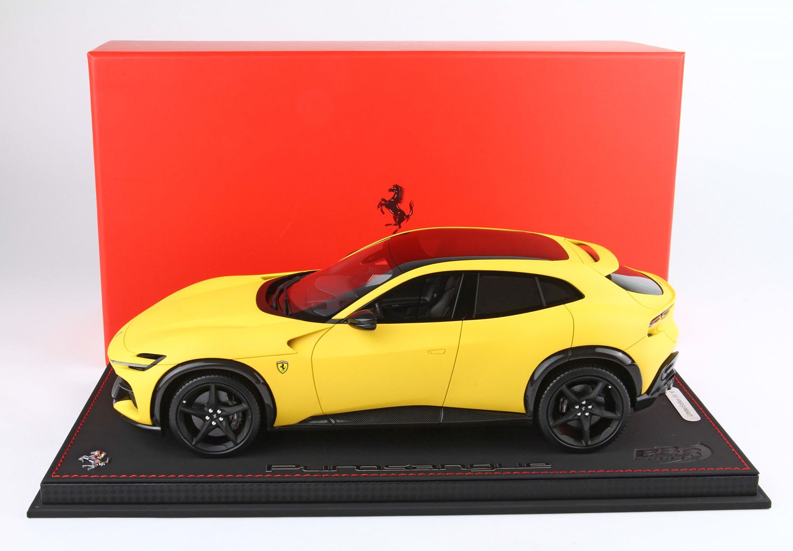 Ferrari Purosangue Giallo Modena Opaco Panoramic Roof