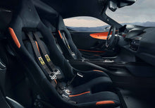 Lade das Bild in den Galerie-Viewer, Ferrari SF90 XX Stradale Metallic Italian White &amp; Flash Orange
