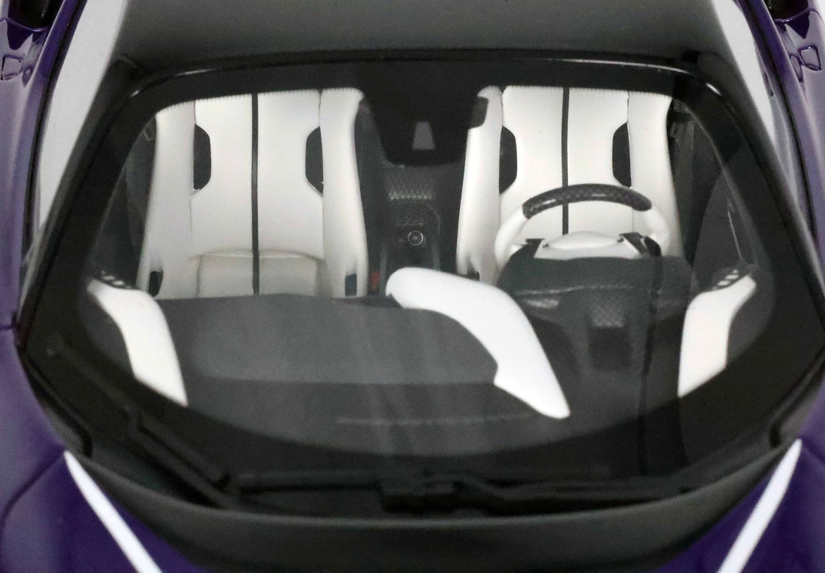 Ferrari SF90 XX Stradale Violet21 & Black Roof / White Interiors