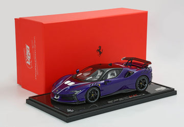 Ferrari SF90 XX Stradale Violet21 & Black Roof / White Interiors