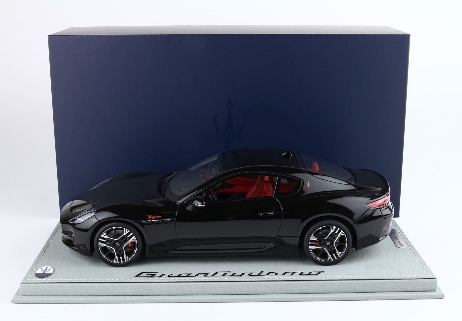 Maserati Granturismo Folgore 2023 Nero Assoluto