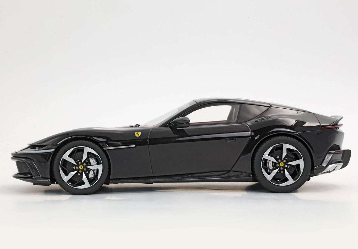 Ferrari 12Cilindri Coupé Purosangue Black P18248G