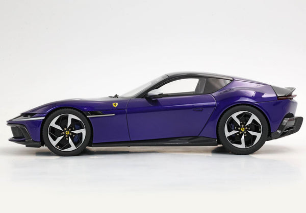 Ferrari 12Cilindri Panoramic Roof Violet Al Humaid