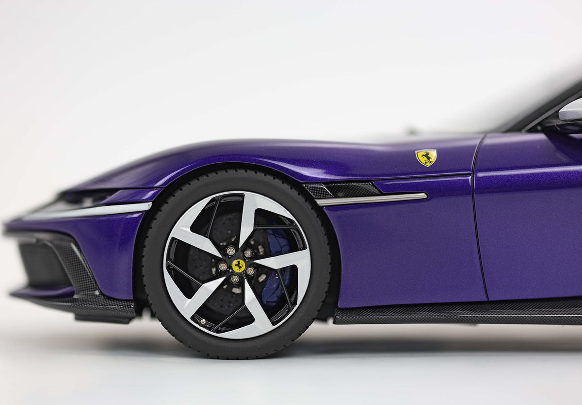 Ferrari 12Cilindri Panoramic Roof Violet Al Humaid