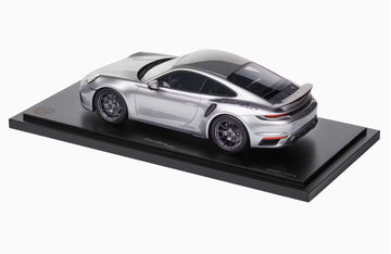 Porsche 911 Turbo 50 Jahre (992) GT GT-Silbermetallic WAP0212120S50Y