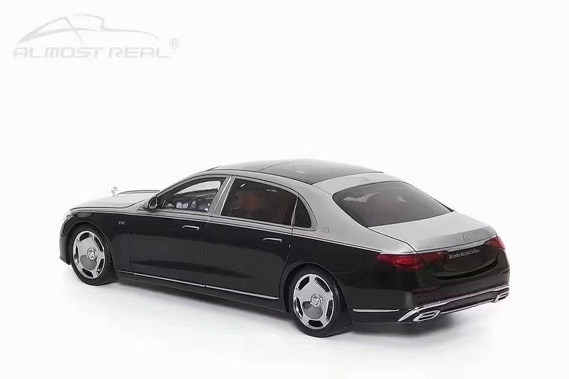 Mercedes-Benz Maybach S-Klasse S680 2021 Hightech Silver/Obsidian Black