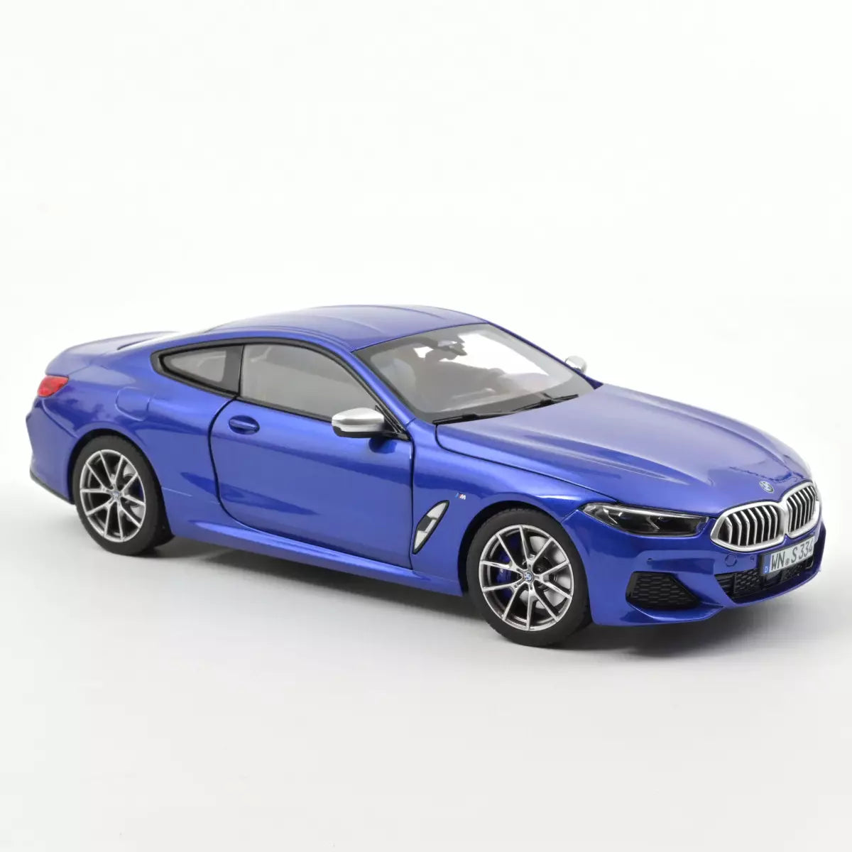 BMW M850i (F92) Blau Metallic 183286