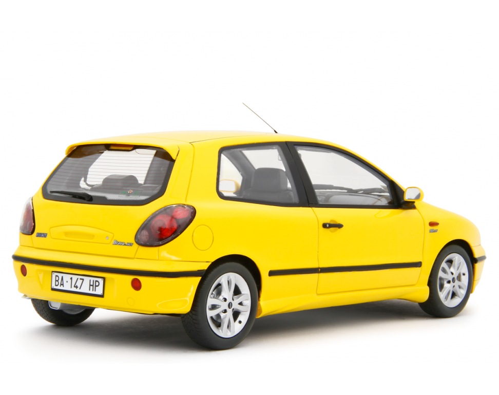 1:18 Fiat Bravo 155 20v HGT 1998 Giallo Ginestra LM212F