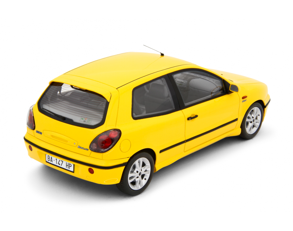 1:18 Fiat Bravo 155 20v HGT 1998 Giallo Ginestra LM212F