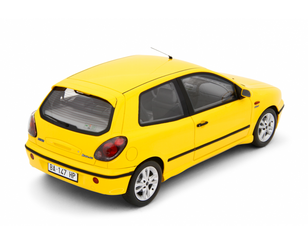 1:18 Fiat Bravo 155 20v HGT 1998 Giallo Ginestra LM212F