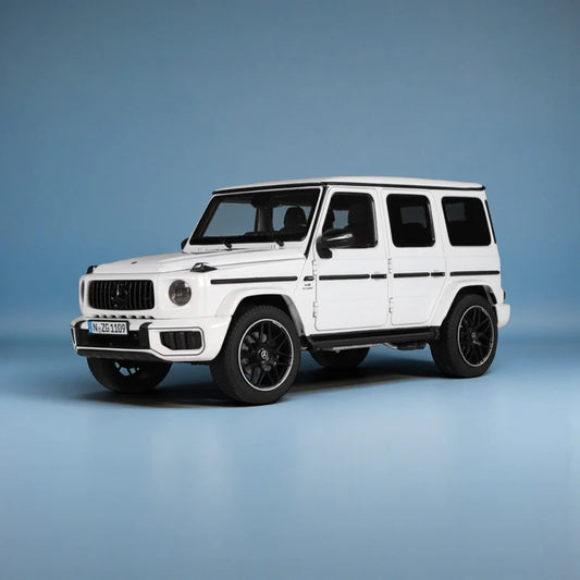Mercedes-AMG G63 W465 Polar White / Desert Sand