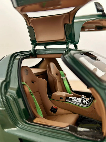 Mercedes-Benz SLS AMG Black Series 2013 Irish Green - 110033027