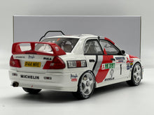 Lade das Bild in den Galerie-Viewer, Mitsubishi Lancer Evo IV White Rally Catalunya 1997
