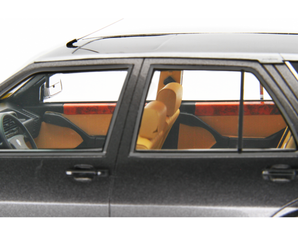 1:18 Lancia Thema Station Wagon T.D. 1988-92 LM217D Grau
