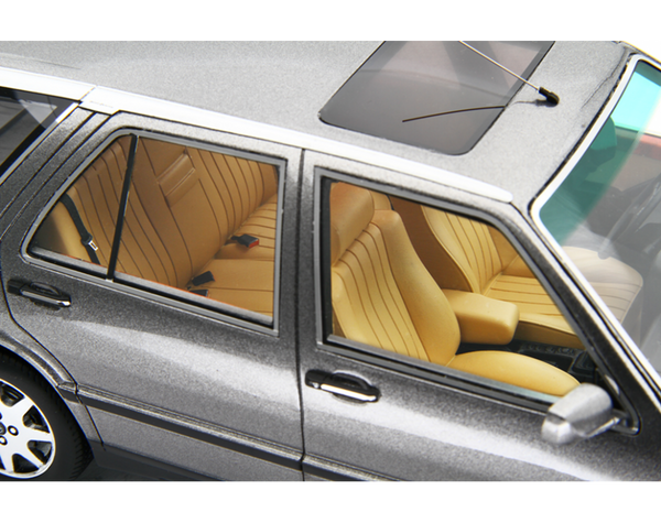 1:18 Lancia Thema Station Wagon T.D. 1988-92 LM217D Grau