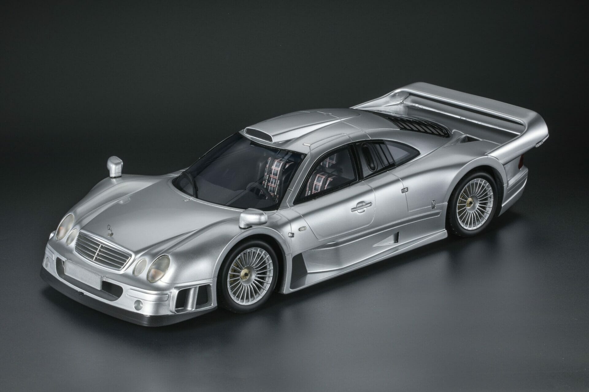 Mercedes-Benz CLK GTR 1998 Silver 1:12