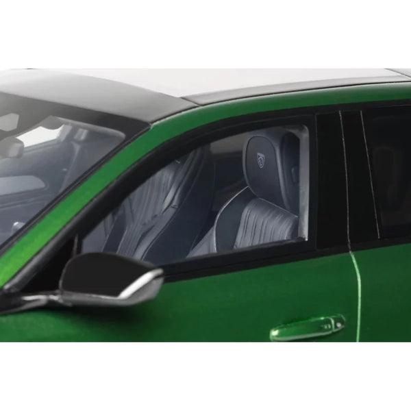 Peugeot 308 GT 2022 Olive Green