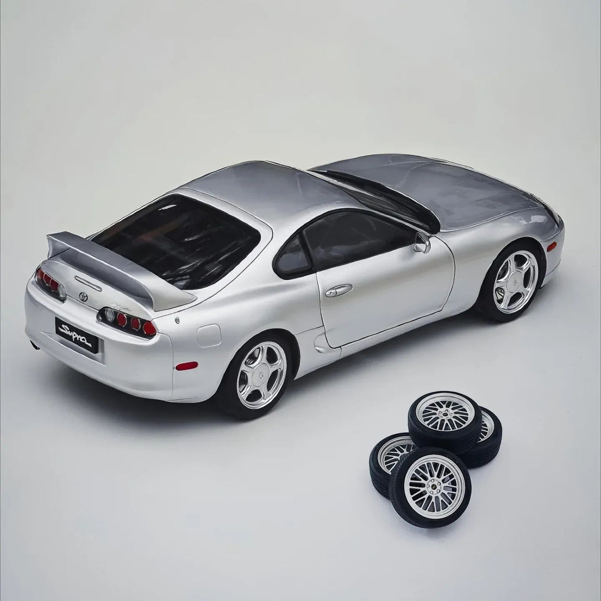 Toyota Supra A80 mit 2. Radsatz LHD WhelArt