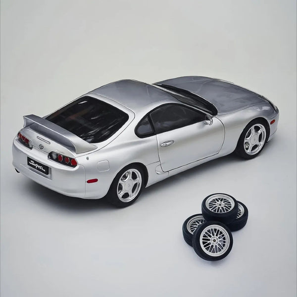 Toyota Supra A80 mit 2. Radsatz RHD Whelart