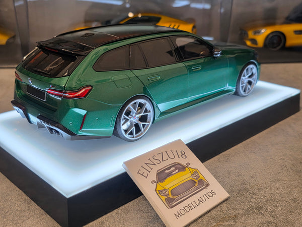 1 of 1  Minichamps BMW M5 Touring 2024 Green Metallic - HRE Wheels Silver - 110023902