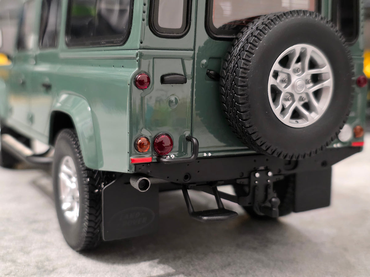 Land Rover Defender 3 Station Wagon 2016 Keswick Green