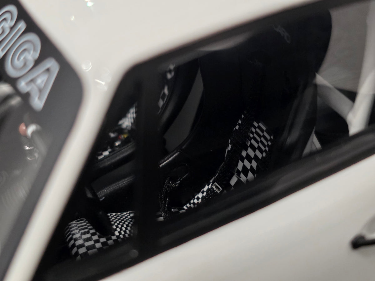 Porsche Strosek 2024 Giga White