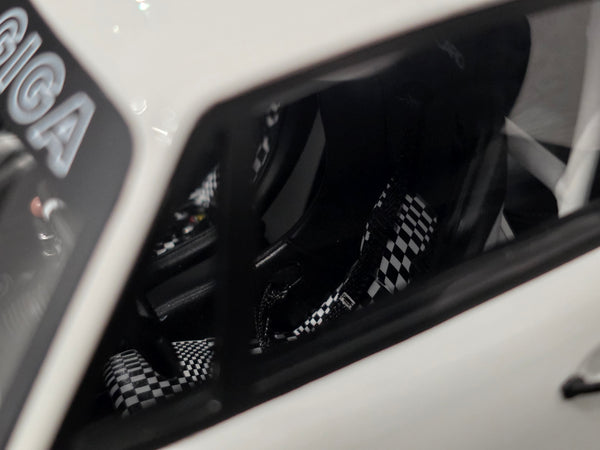 Porsche Strosek 2024 Giga White