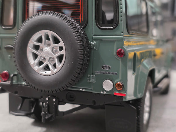 Land Rover Defender 3 Station Wagon 2016 Keswick Green