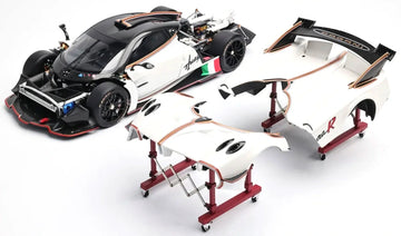 LCD Haubenhalter für 1:18 Modelle mit abnehmbaren Hauben