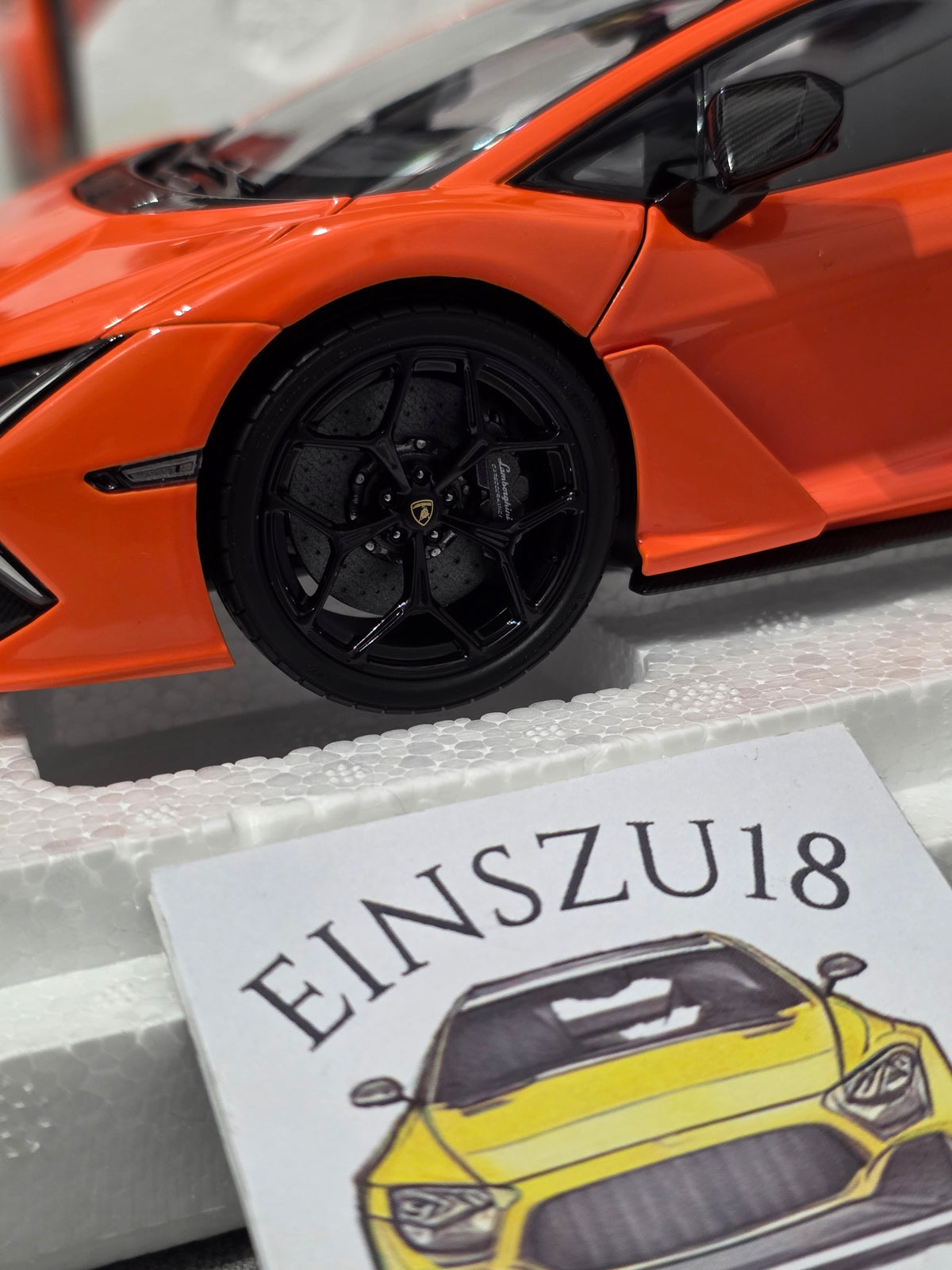 1:18 LCD Models - 2023 Lamborghini Revuelto Hybrid Orange LCD18026-OR