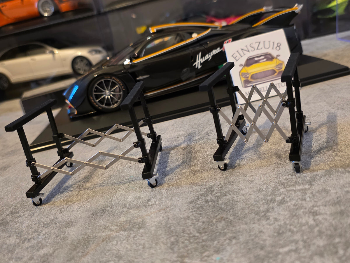 LCD Haubenhalter für 1:18 Modelle mit abnehmbaren Hauben