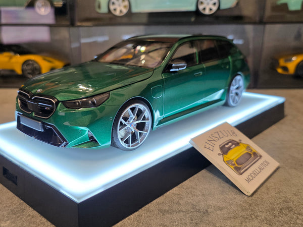 1 of 1  Minichamps BMW M5 Touring 2024 Green Metallic - HRE Wheels Silver - 110023902