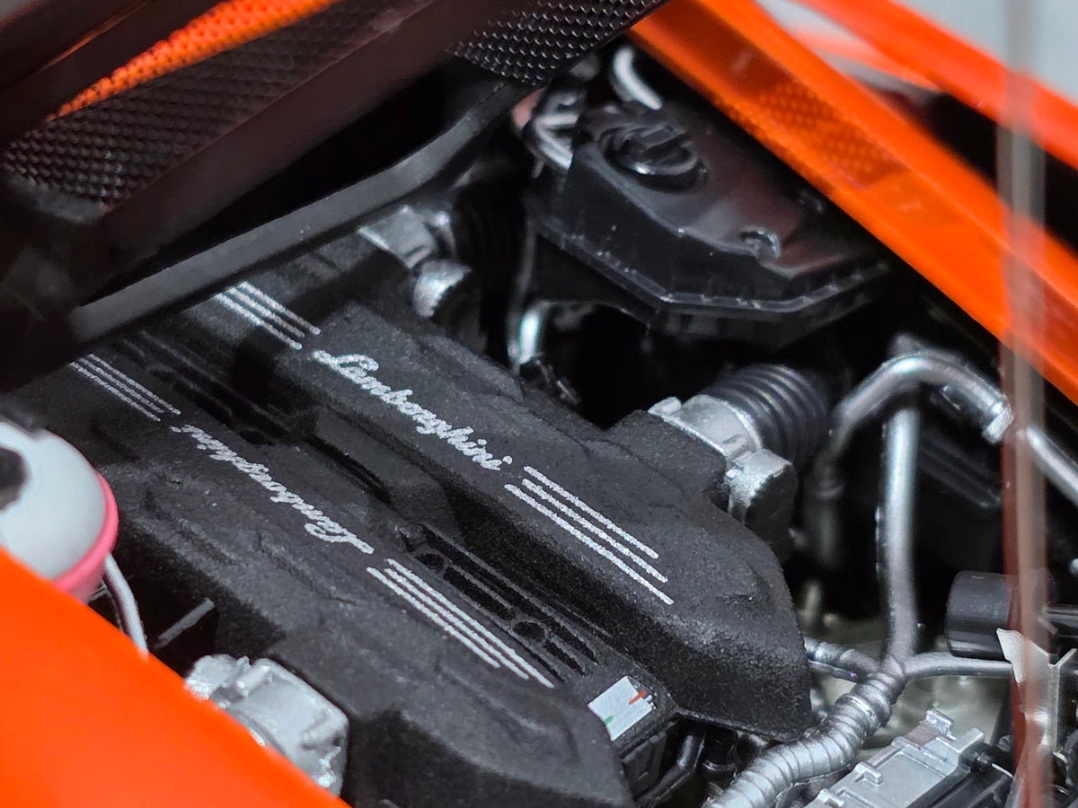 1:18 LCD Models - 2023 Lamborghini Revuelto Hybrid Orange LCD18026-OR