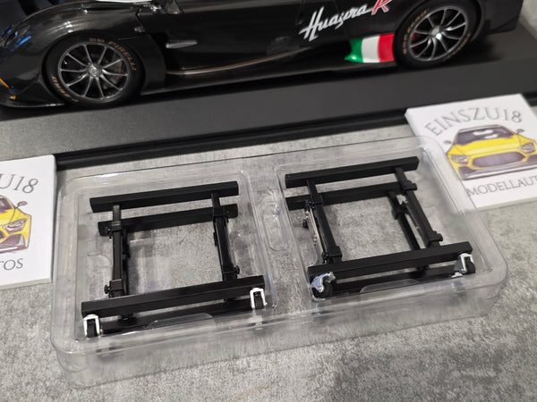 LCD Haubenhalter für 1:18 Modelle mit abnehmbaren Hauben