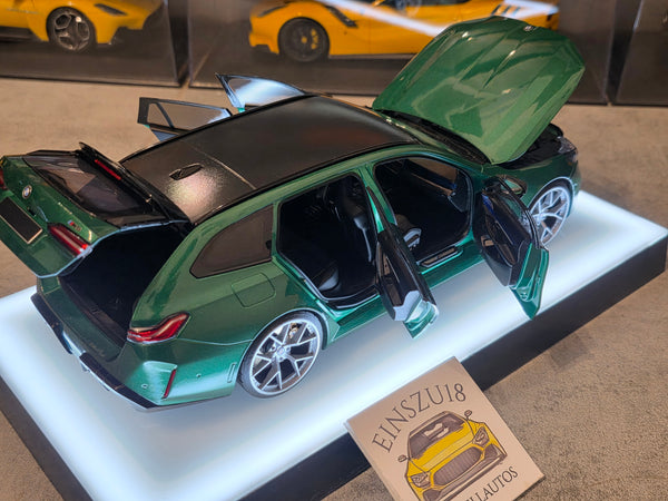 1 of 1  Minichamps BMW M5 Touring 2024 Green Metallic - HRE Wheels Silver - 110023902