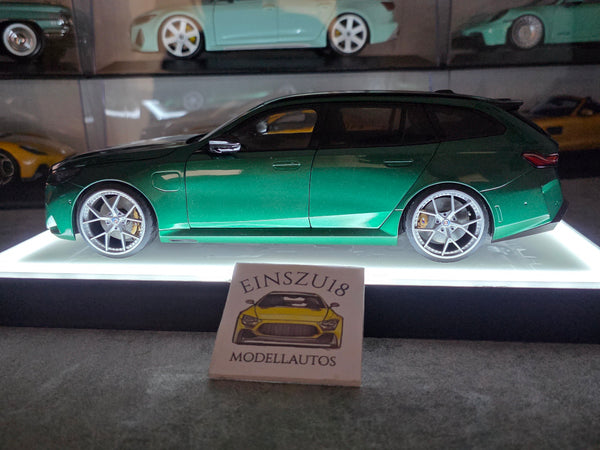 1 of 1  Minichamps BMW M5 Touring 2024 Green Metallic - HRE Wheels Silver - 110023902
